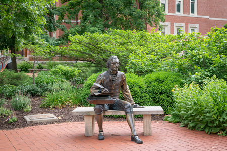 COLUMBIA, MO/USA - JUNE 8 , 2018: Thomas Jefferson statue on the campus of the University of Missouri.のeditorial素材