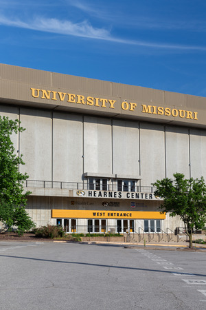 COLUMBIA, MO/USA - JUNE 8 , 2018: Hearnes Center Arena on the campus of the University of Missouri.のeditorial素材