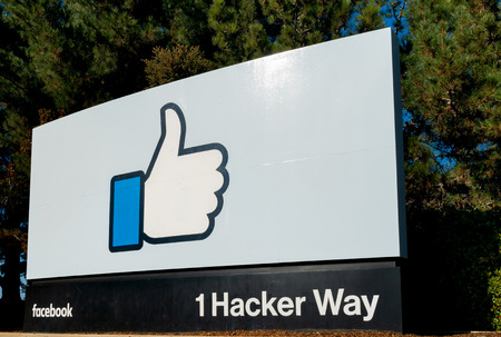 MENLO PARK, CA/USA - OCTOBER 21, 2018: Facebook corporate headquarters campus sign in Silicon Valley.のeditorial素材