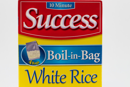 ST. PAUL, MN/USA - FEBRUARY 24, 2019: Success Rice boil in bag white rice container and trademark logo.のeditorial素材