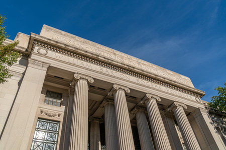 CAMBRIDGE, MA/USA - SEPTEMBER 29, 2019: Samuel Tak Lee Building on the campus of the Massachusetts Institute of Technology.のeditorial素材