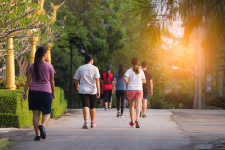 2018 April 04, People jogging at the garden in the evening. Chaing rai Thailandのeditorial素材