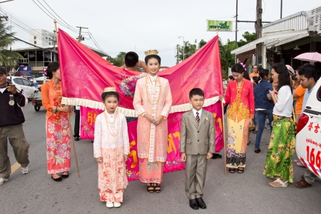 PHUKET THAILAND june 23:Unidentified associate in the  Phuket traditional 
Baba styled wedding is a ceremony which brings happiness and joy for the 
parents and family of the bride and groom.on June 23,2013 at old Phuket town 
in Phuket Thailand. のeditorial素材