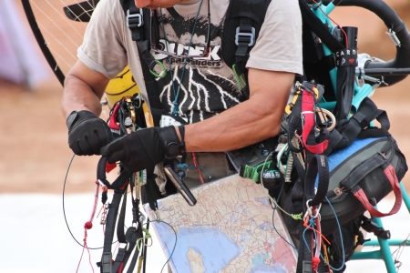 PHUKET,THAILAND - NOVEMBER 15: unidentified competitor 
of the 4th Asian Beach Game Test Event for Paramotor (CAT II)
on November 15, 2013 in Phuket,Thailandのeditorial素材