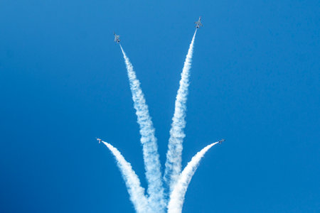 Jones Beach, New York, USA - 26 May 2023: United States Air Force Thunderbirds performing at Jones Beach during the practice show on Friday of Memorial Day Weekend.のeditorial素材