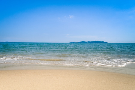 Beautiful tropical beach with blue skyの写真素材