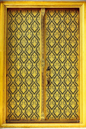 Yellow Windowの写真素材