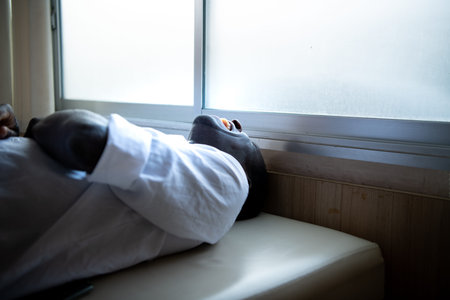 An accident patient is admitted to the emergency room of the International Hospital. Cried in pain...