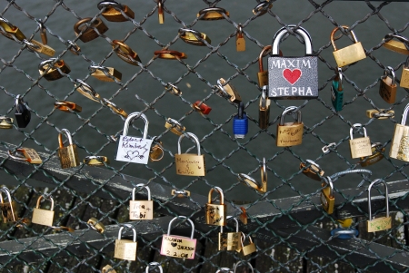 Paris bridge with padlocks of loveのeditorial素材