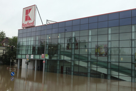 PRAGUE, CZECH REPUBLIC - JUNE 3, 2013: Supermarket Kaufland flooded by the swollen Vltava River in Prague, Czech Republic.のeditorial素材
