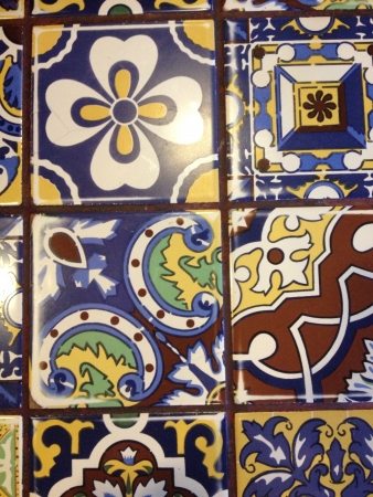 Table top with flower patternの素材