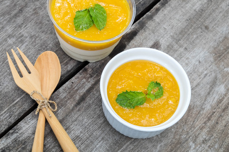 Mango Panna Cottaの写真素材