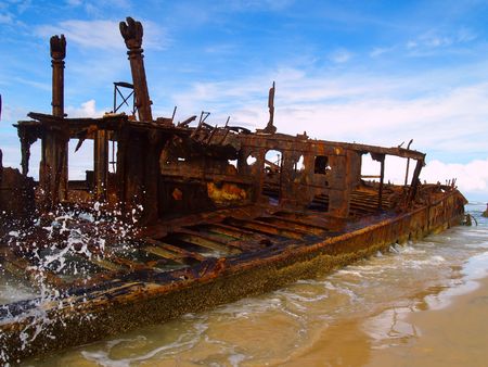 The Maheno wreck on Fraser Island, worlds largest sand Island (Australia)の写真素材