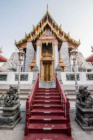 Landscape view of Marple Buddhist pagoda in Ratchapradit temple in Bnagkok Thailandのeditorial素材