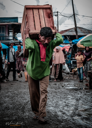 Tradisional market at Padang Luar west Sumatra, Indonesia.のeditorial素材