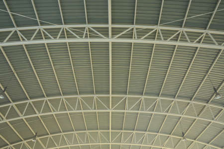 Steel roof structure for supporting metal sheet roofs in construction, Engineering work