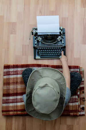 Traveler, typewriter, writing text on the floorの写真素材