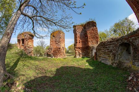 Pokrzywno, kujawsko-pomorskie / Poland - April, 24, 2019: Ruins of the Teutonic castle in a small town. An old forgotten monument from the Middle Ages. Season of the spring.のeditorial素材