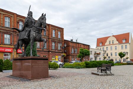 Old market and monument in Central Europe. Old buildings and historic tenement houses in the city center. Summer season.のeditorial素材