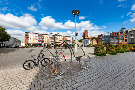 Lebork, Pomorskie / Poland - September, 09, 2020: Small town square in Pomerania. Historic tenement houses in a small town in Central Europe. Autumn season.のeditorial素材