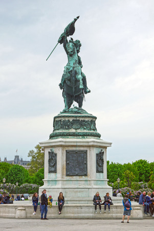Horse statue at Volksgarten in Vienna, Austria.のeditorial素材