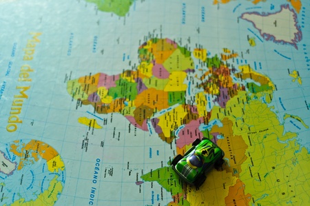 is possible to give the car back to the worldのeditorial素材