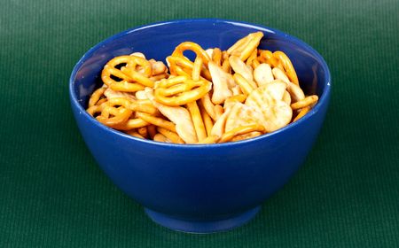 Close up of a bowl with delicious mini pretzelsの写真素材