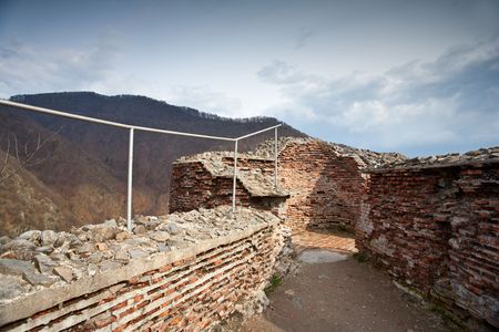 Ruins of Dracula's fortress in Poenari, Romaniaの写真素材
