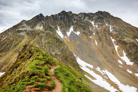 Hiking trail in the Romanian Fagaras mountains in the summerの写真素材