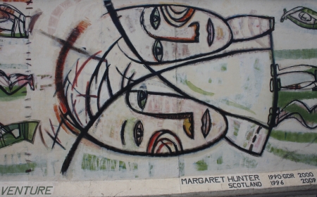 east side gallery wall of berlinのeditorial素材