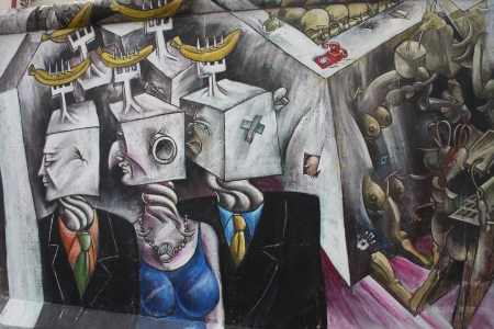 east side gallery wall of berlinのeditorial素材