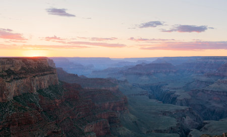 Scenic view of Grand Canyon at sunset, Hopi Point, Grand Canyon National Park, Arizona, USAの写真素材