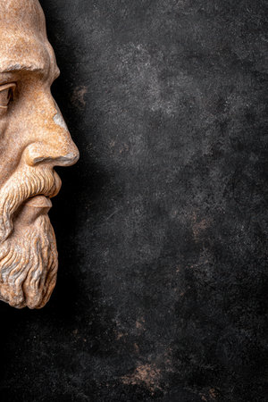 Weathered face of an elderly manの素材