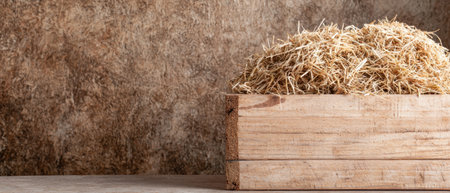 Wooden crate filled with strawの素材