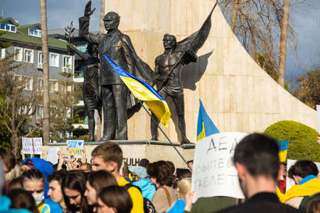 Alanya, Turkey. February 26, 2022: Stop war. demonstration of Ukrainian people against the entry of Russian troops, solders into Ukraine, against Putin. The War in Europeのeditorial素材