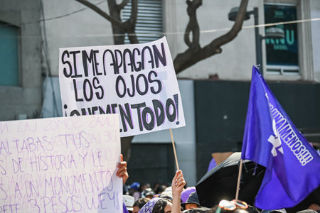 CuauhtÃ©moc, CDMX, Mexico - 03 08 2024: feminist march against woman violence for international women's day in Mexico Cityのeditorial素材