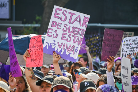 CuauhtÃ©moc, CDMX, Mexico - 03 08 2024: feminist march against woman violence for international women's day in Mexico Cityのeditorial素材