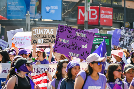 CuauhtÃ©moc, CDMX, Mexico - 03 08 2024: feminist march against woman violence for international women's day in Mexico Cityのeditorial素材