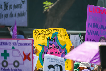 CuauhtÃ©moc, CDMX, Mexico - 03 08 2024: feminist march against woman violence for international women's day in Mexico Cityのeditorial素材
