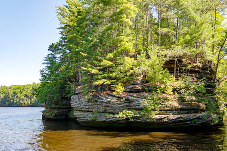 The Cambrian sandstone bluffs along the Wisconsin River in the Wisconsin Dells.の写真素材