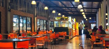 Night view of the interior of a restaurant in London.のeditorial素材