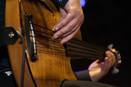 Playing jazz on guitar