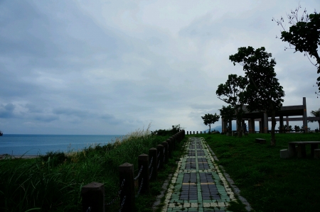 Running path at the sea sideの素材