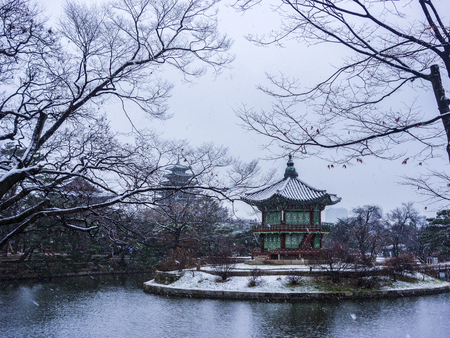 Snow in winter at jingfugong palace in Seoul, South Koreaのeditorial素材
