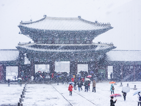 Snow in winter at jingfugong palace in Seoul, South Koreaのeditorial素材