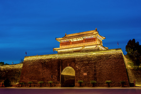 Night view of East Building, Dongmen Town, Shanhaiguan, Qinhuangdao, Hebeiのeditorial素材