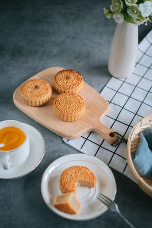 Mid-autumn moon cakesの写真素材