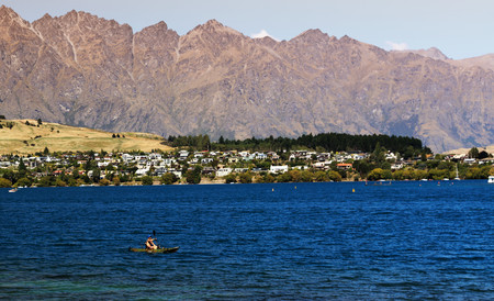 Lake Wakatipu Queenstownのeditorial素材