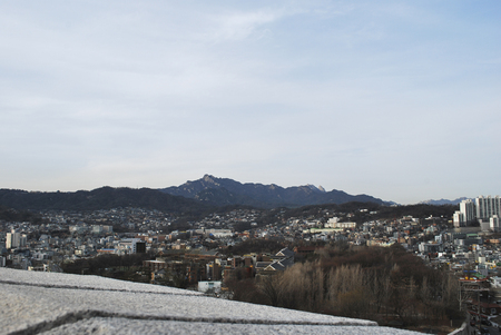 SEOUL, SOUTH KOREA - JANUARY 26th 2017: Scenic view from Naksan Park during winter season in Seoul, South Korea.のeditorial素材