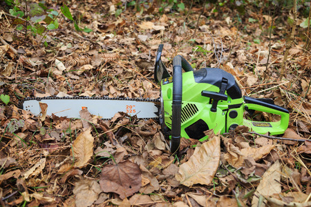 chain sawのeditorial素材